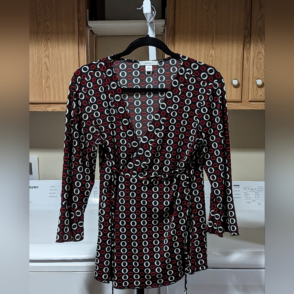 Dress Barn White Red Ring Pattern 3/4 Sleeve Robe Blouse Women's Size M